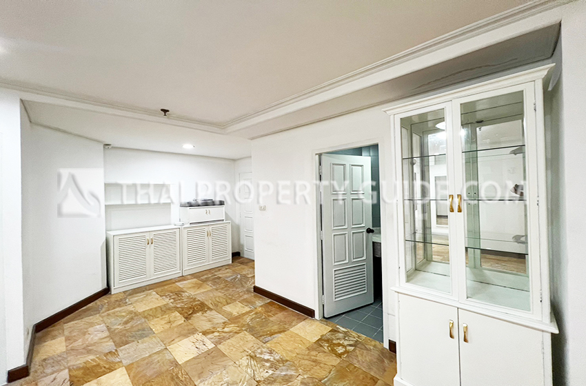 Condominium in Sukhumvit 