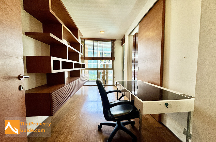 Condominium in Sukhumvit 