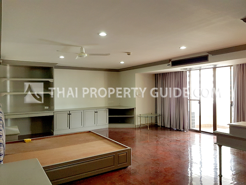 Condominium in Sukhumvit 