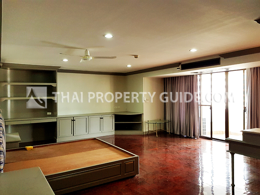 Condominium in Sukhumvit 