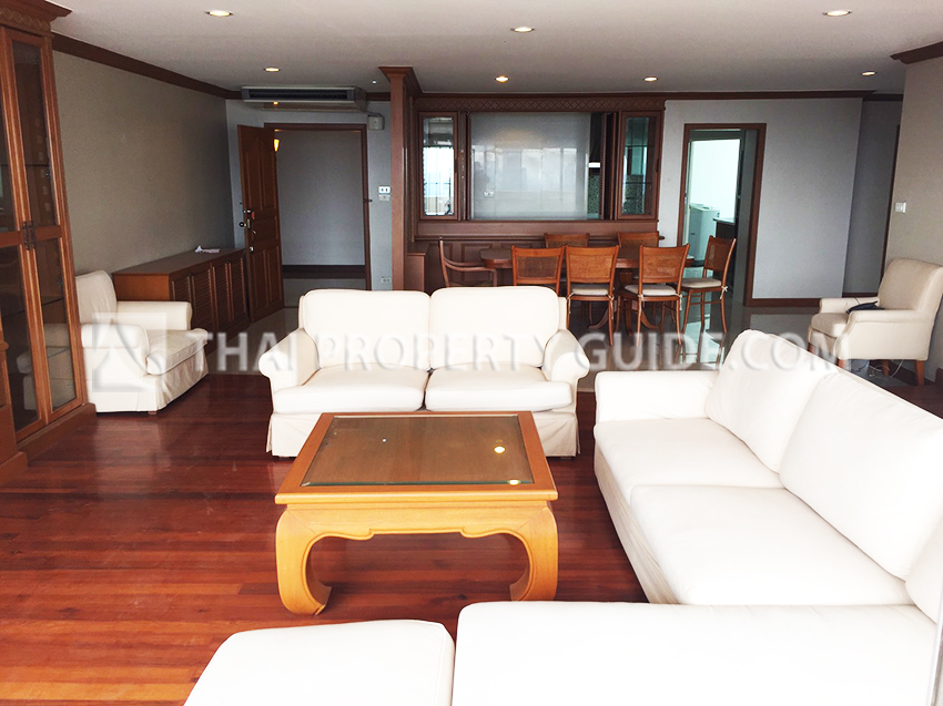 Condominium in Sukhumvit 