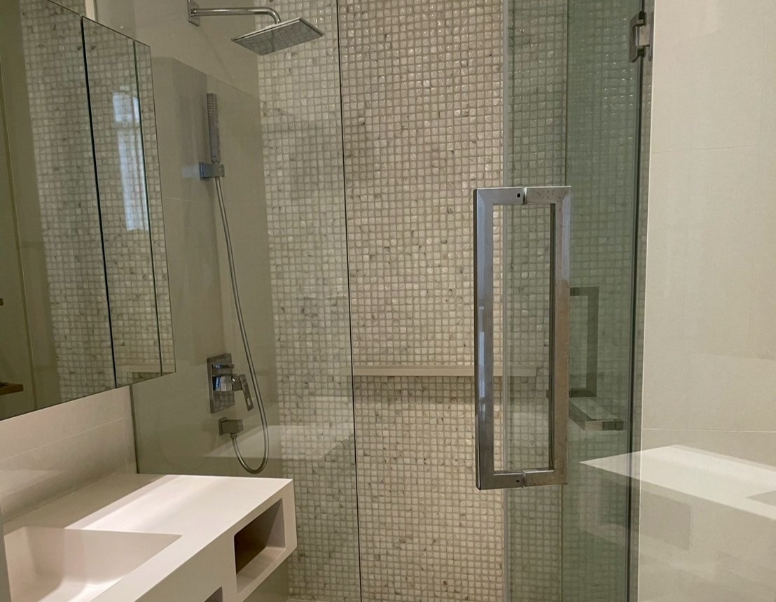 Condominium in Sukhumvit : Vittorio Condominium at Sukhumvit 39 