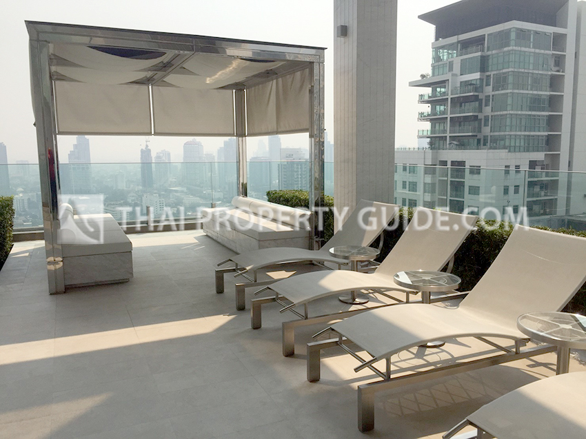 Condominium in Sukhumvit : Vittorio Condominium at Sukhumvit 39 