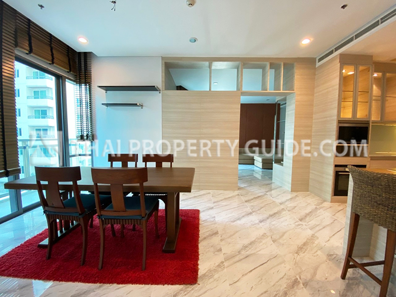 Condominium in Sukhumvit : Bright Sukhumvit 24 