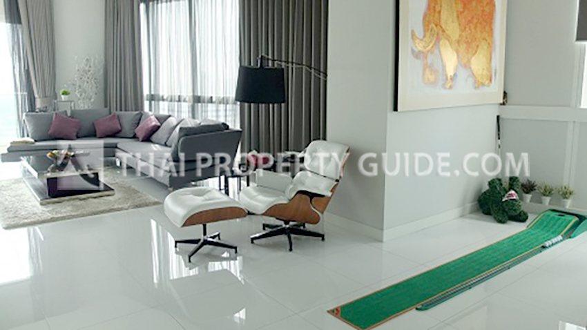 Condominium in Sukhumvit : Millennium Residence 