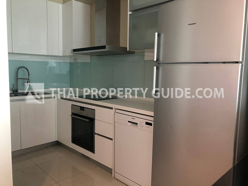 Condominium in Sukhumvit : Bright Sukhumvit 24 