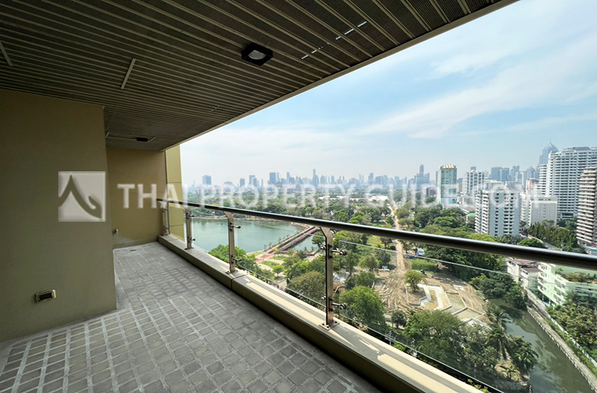 Condominium in Sukhumvit 