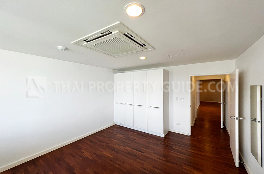 Condominium in Sukhumvit 