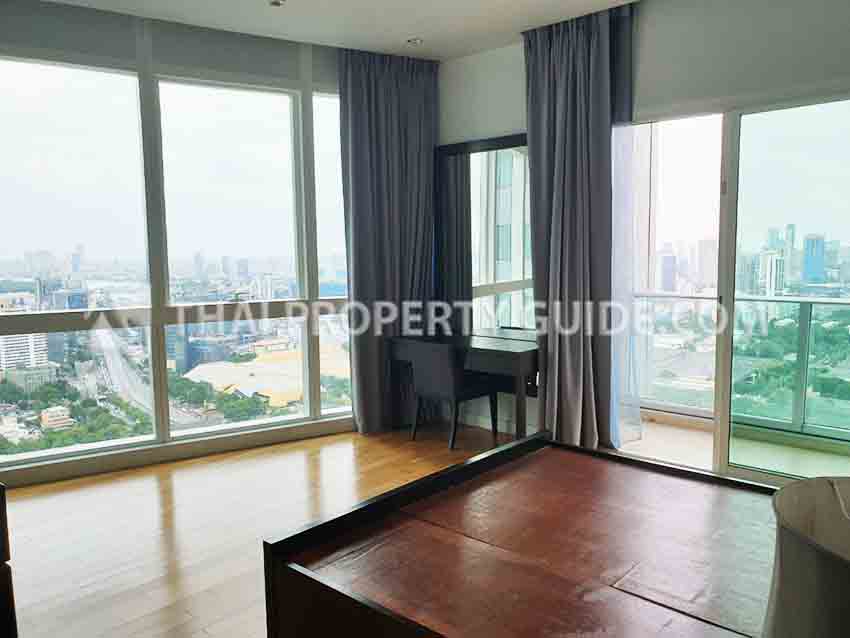 Condominium in Sukhumvit : Millennium Residence 