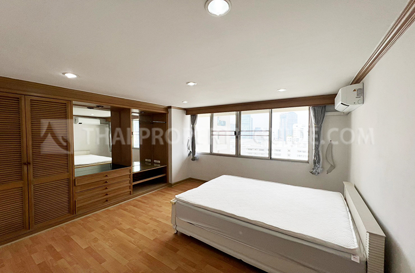 Condominium in Sukhumvit 