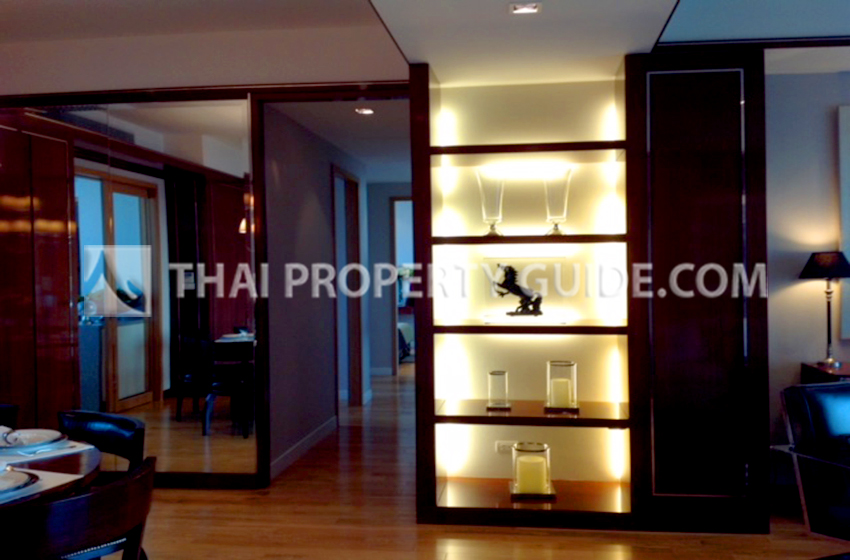 Condominium in Sukhumvit : Millennium Residence 