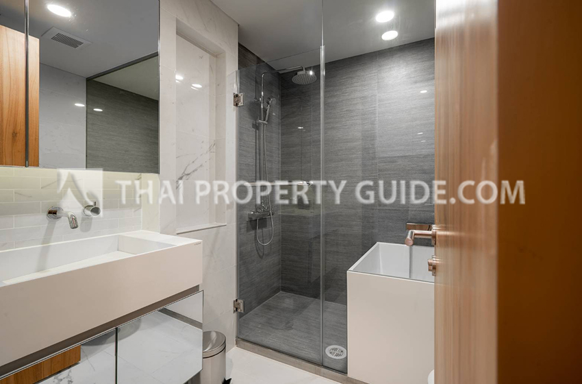 Condominium in Sukhumvit : Siamese Exclusive 31 