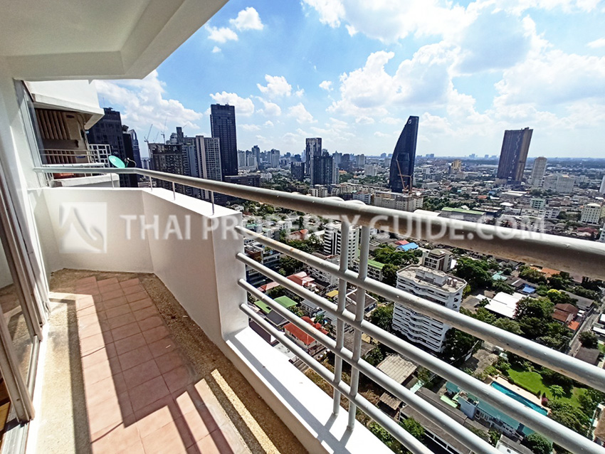 Condominium in Sukhumvit 