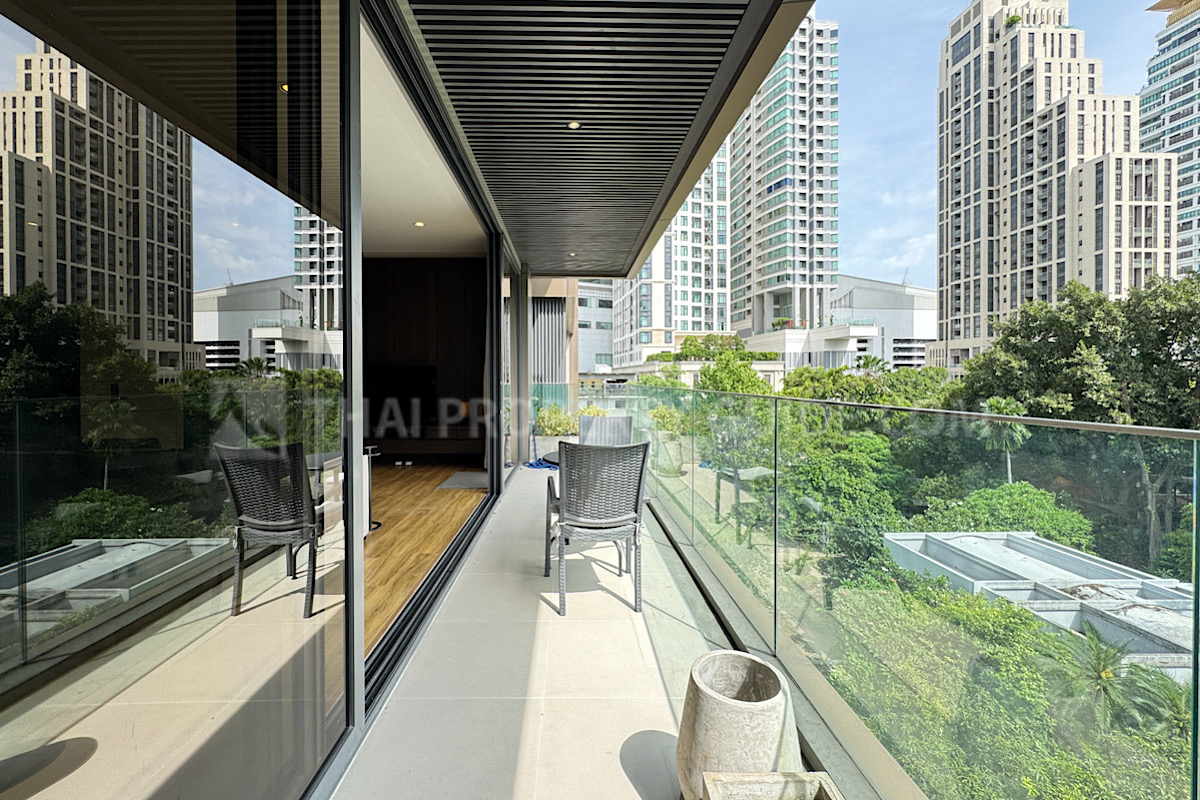 Condominium in Sukhumvit : Vittorio Condominium at Sukhumvit 39 