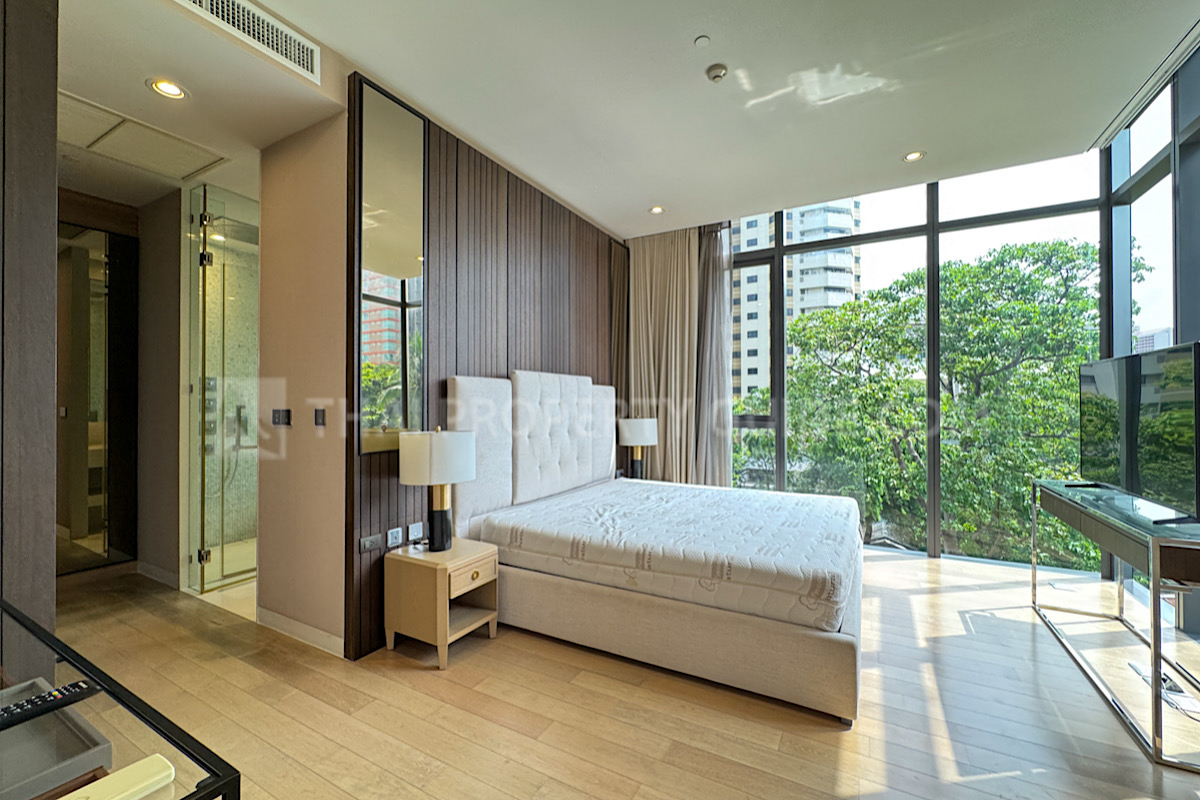 Condominium in Sukhumvit : Vittorio Condominium at Sukhumvit 39 