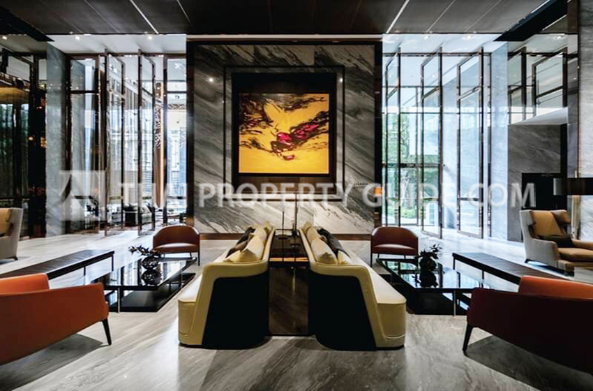 Condominium in Sukhumvit : Vittorio Condominium at Sukhumvit 39 