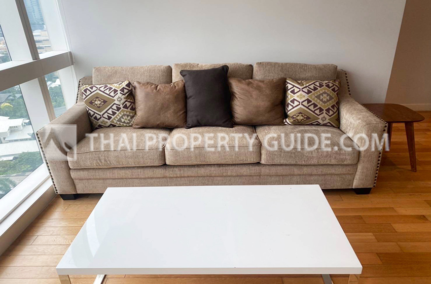 Condominium in Sukhumvit : Millennium Residence 