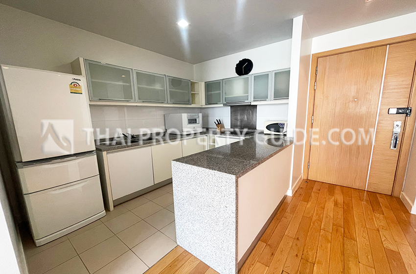 Condominium in Sukhumvit : Millennium Residence 