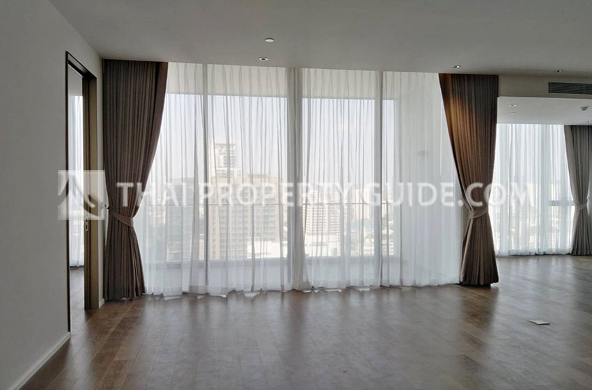 Condominium in Sukhumvit 