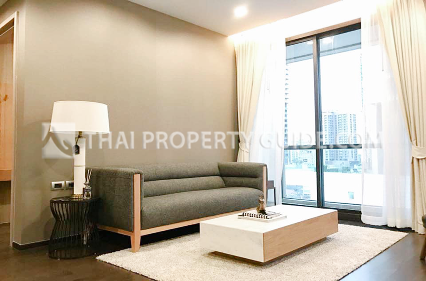 House with Shared Pool for rent in Bangnatrad