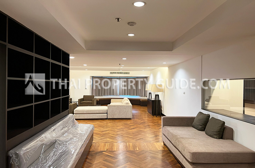 Condominium in Sukhumvit 