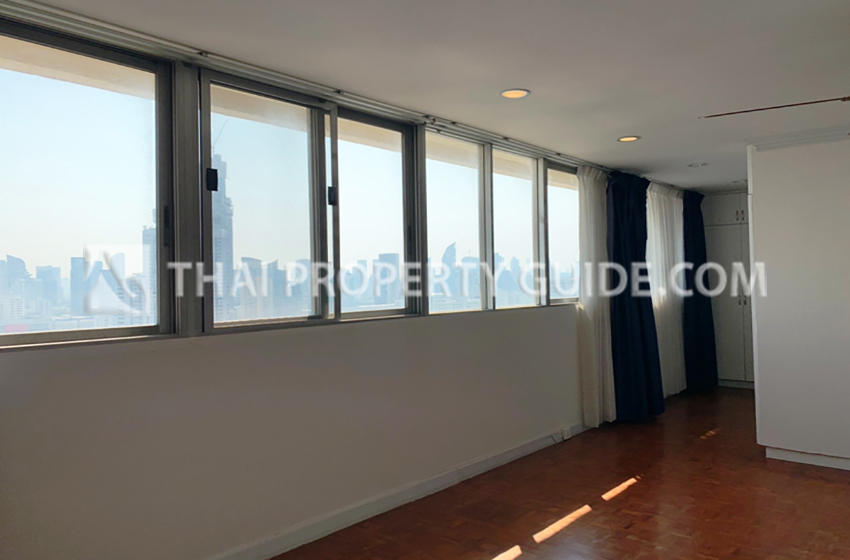 Condominium in Sukhumvit 