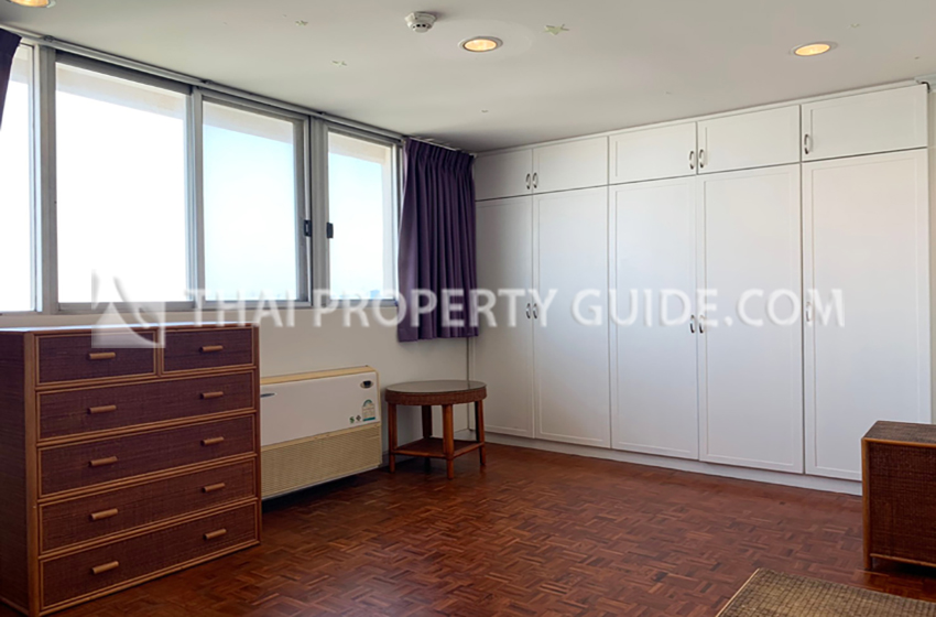 Condominium in Sukhumvit 