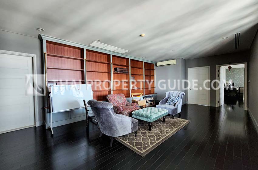 Condominium in Sukhumvit 