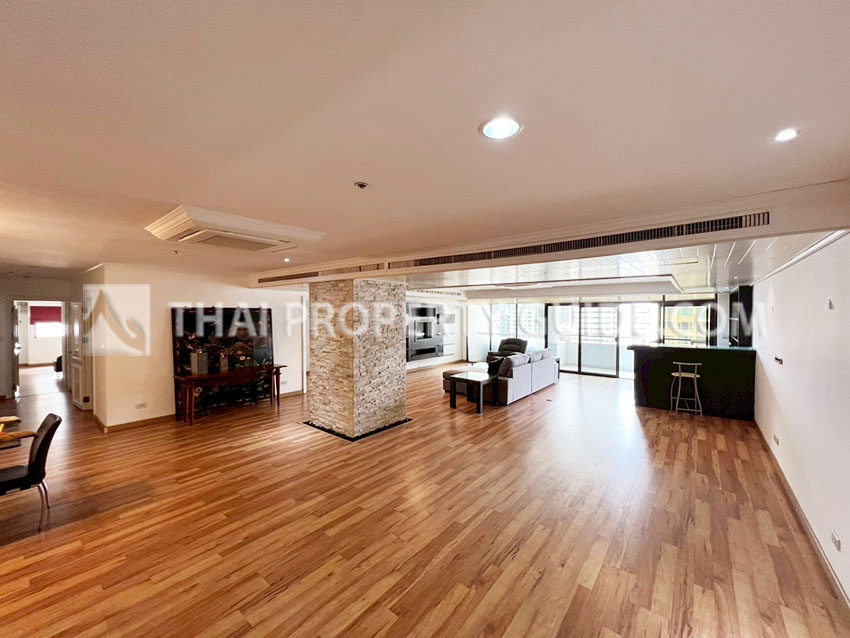 Condominium in Sukhumvit 