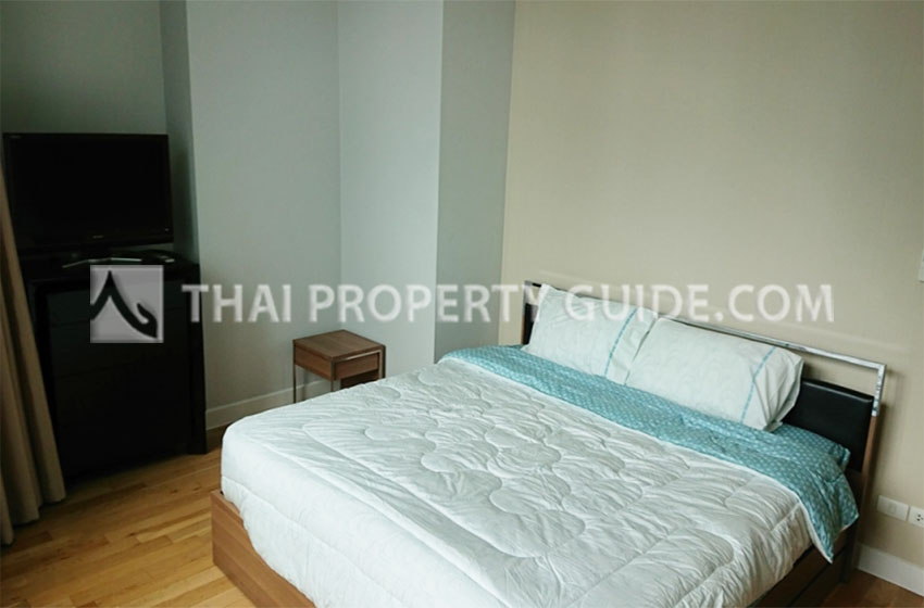 Condominium in Sukhumvit : Millennium Residence 