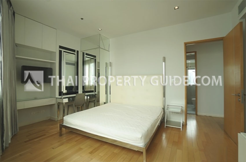 Condominium in Sukhumvit : Millennium Residence 