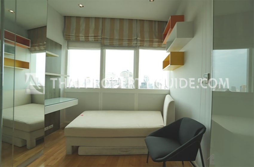 Condominium in Sukhumvit : Millennium Residence 
