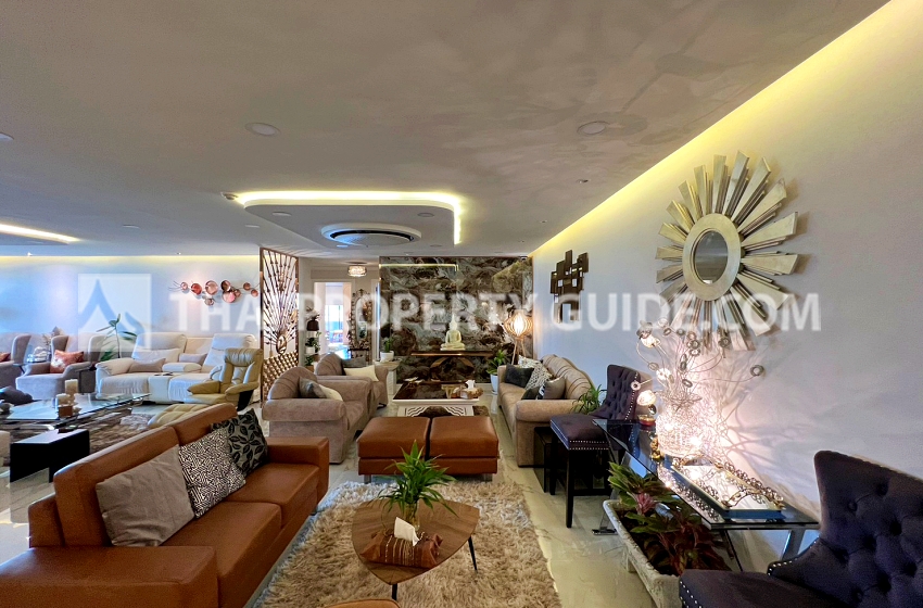 Condominium in Sukhumvit 