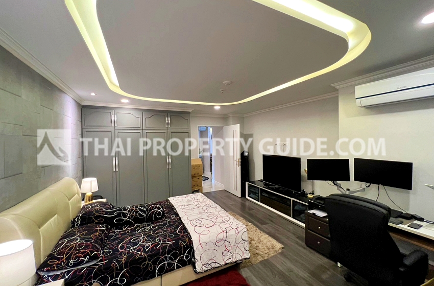 Condominium in Sukhumvit 