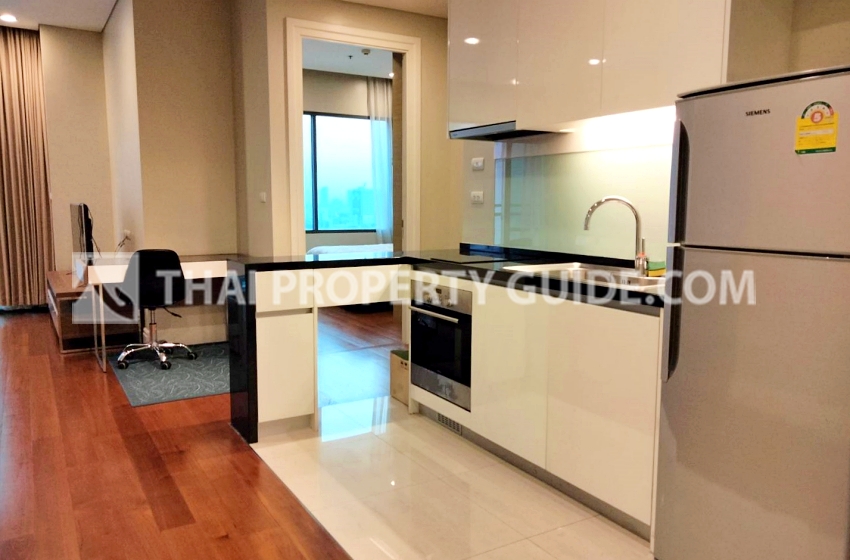 Condominium in Sukhumvit : Bright Sukhumvit 24 