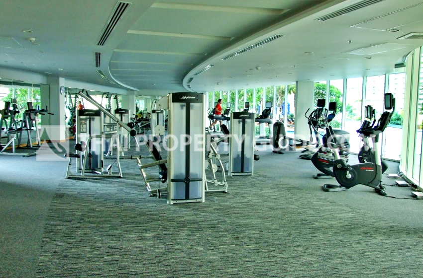 Condominium in Sukhumvit : Millennium Residence 