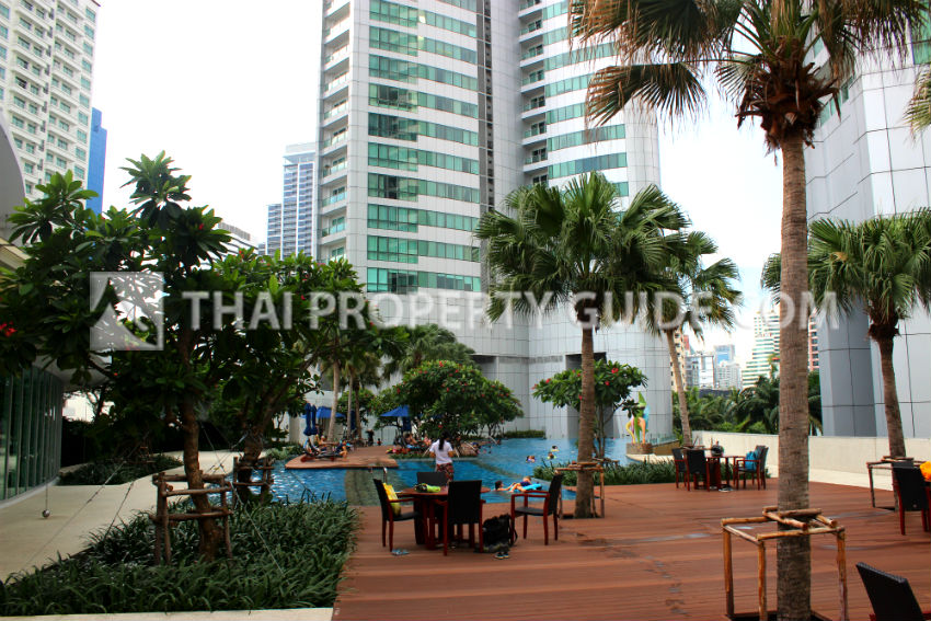 Condominium in Sukhumvit : Millennium Residence 