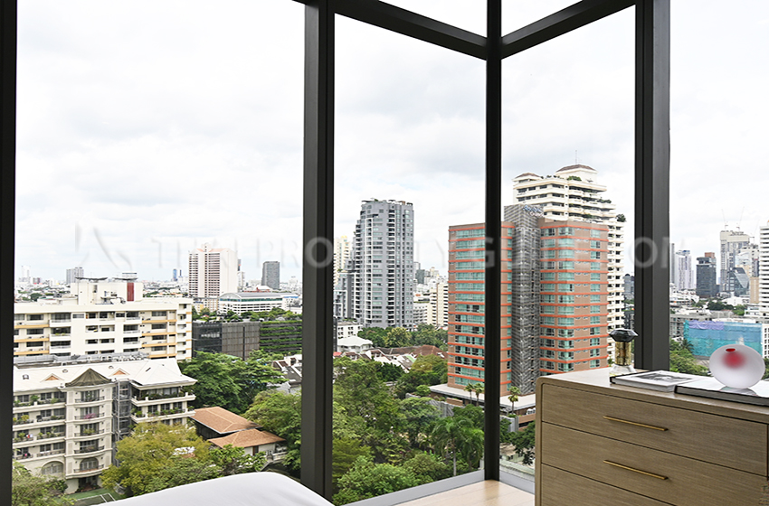 Condominium in Sukhumvit : Vittorio Condominium at Sukhumvit 39 