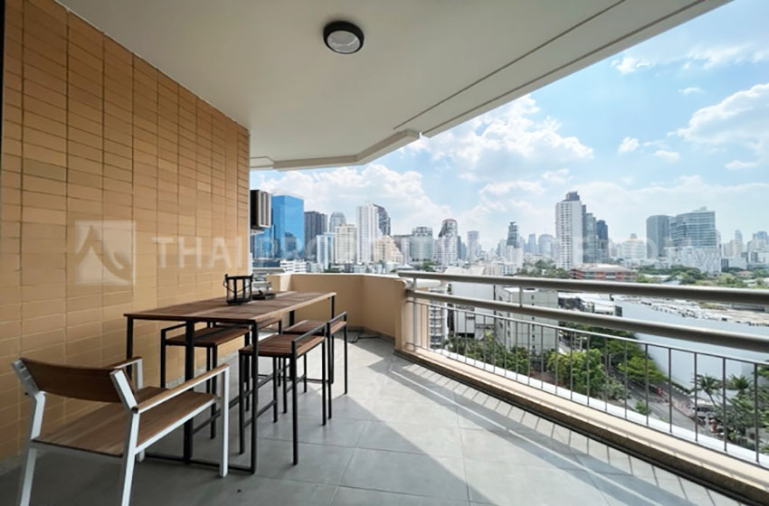 Condominium in Sukhumvit 