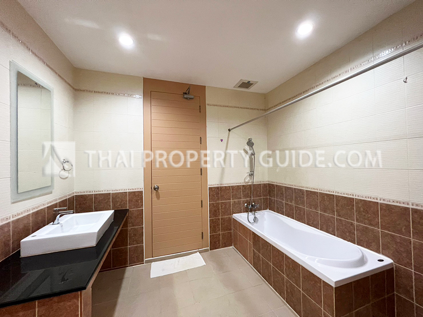 Condominium in Sukhumvit 