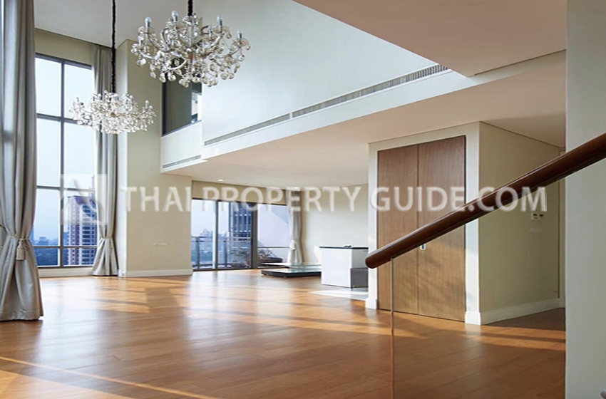 Condominium in Sukhumvit : Bright Sukhumvit 24 