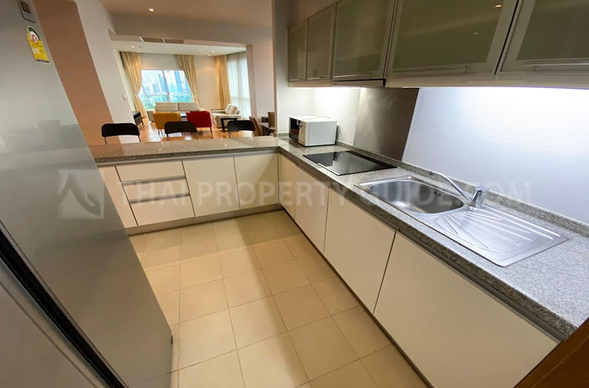 Condominium in Sukhumvit : Millennium Residence 