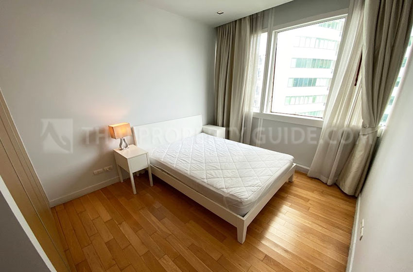 Condominium in Sukhumvit : Millennium Residence 