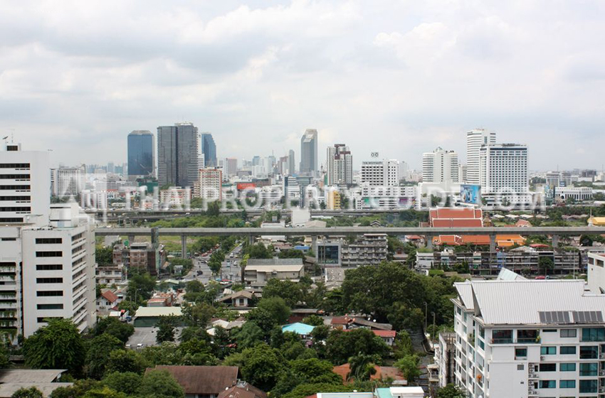 Condominium in Sukhumvit 