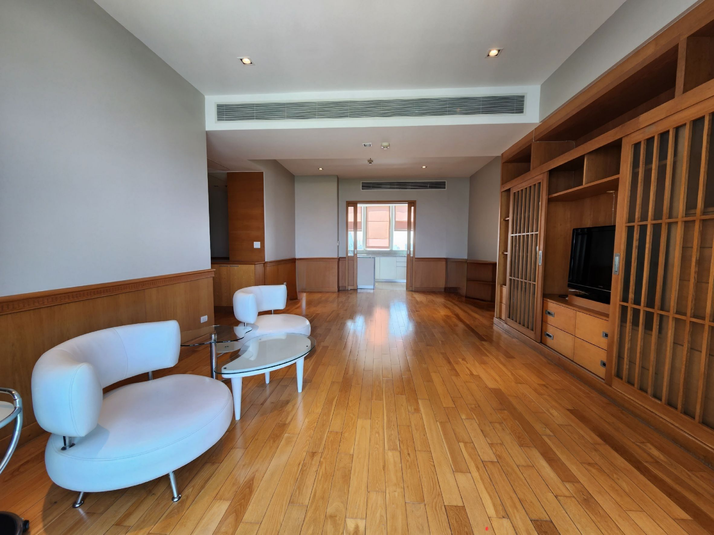 House with Shared Pool for rent in Bangnatrad