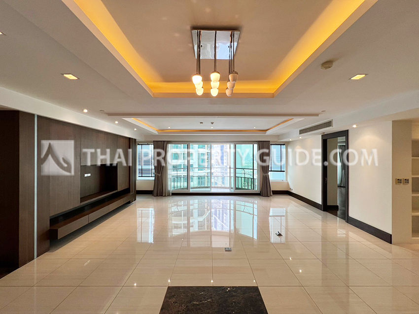 Condominium in Sukhumvit 