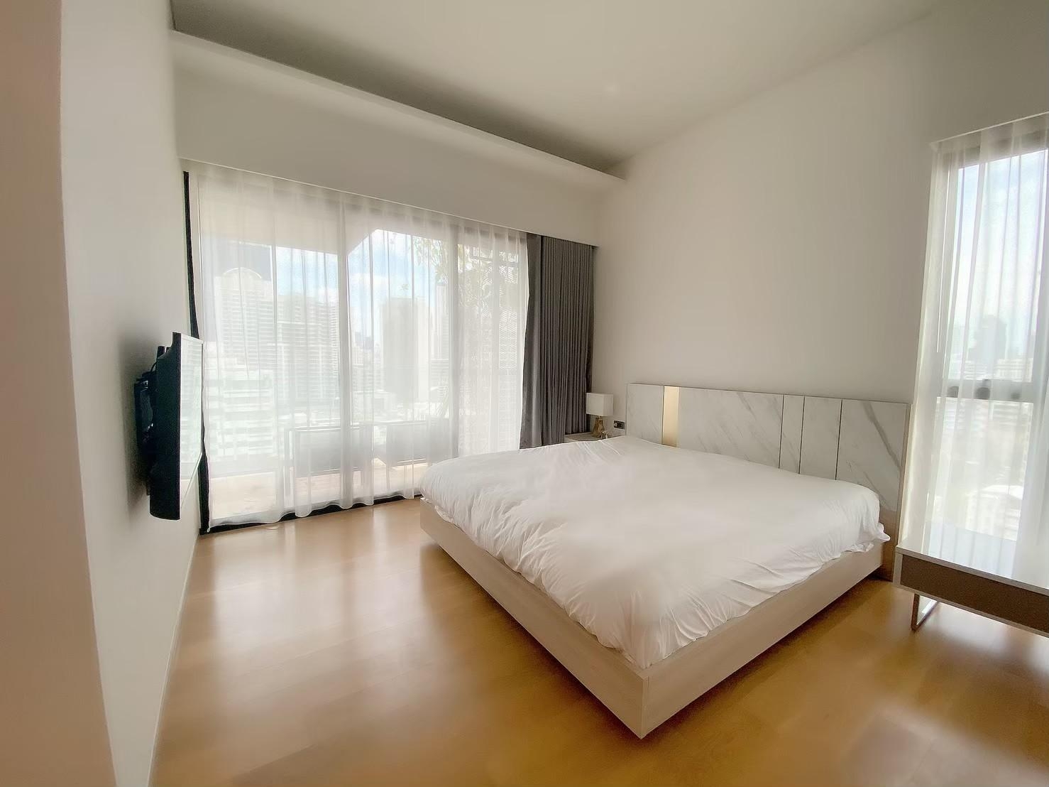 Condominium in Sukhumvit : Siamese Exclusive 31 