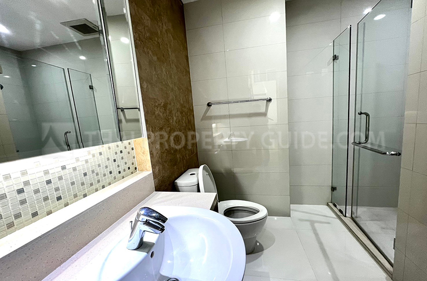Condominium in Sukhumvit : Bright Sukhumvit 24 