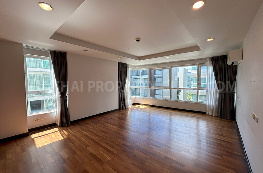 Condominium in Sukhumvit 