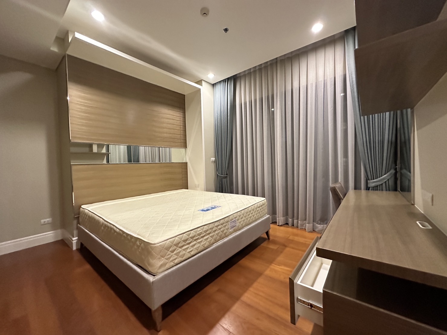 Condominium in Sukhumvit : Bright Sukhumvit 24 